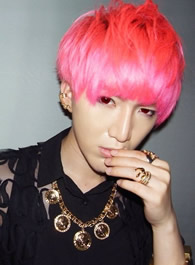 我的青春高八度梁君诺视频_我的青春高八度梁